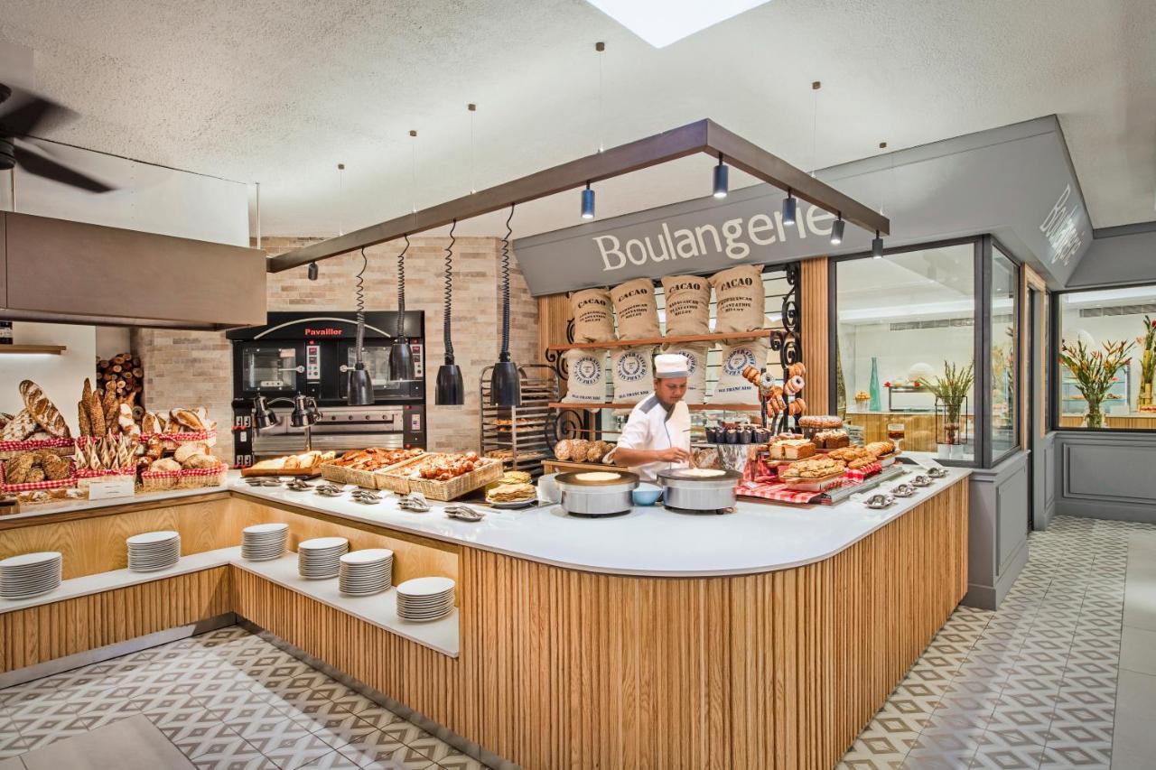 Constance Belle Mare Plage Экстерьер фото Boulangerie at the hotel
